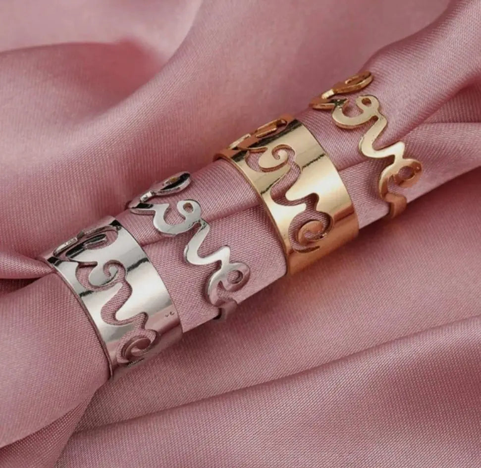 Pack of 4 Trendy Love Ring. TechnoJewel
